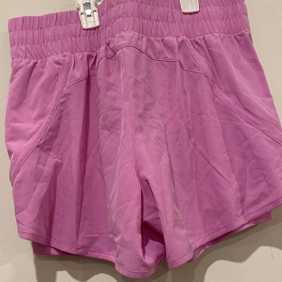 Running shorts - Picture 2 of 3